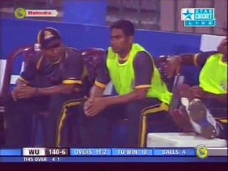 Razzaq VS Sohail Tanvir - 15 Runs Required