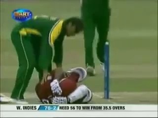 Shoaib Akhtar's Famous Bouncer to Brian Lara