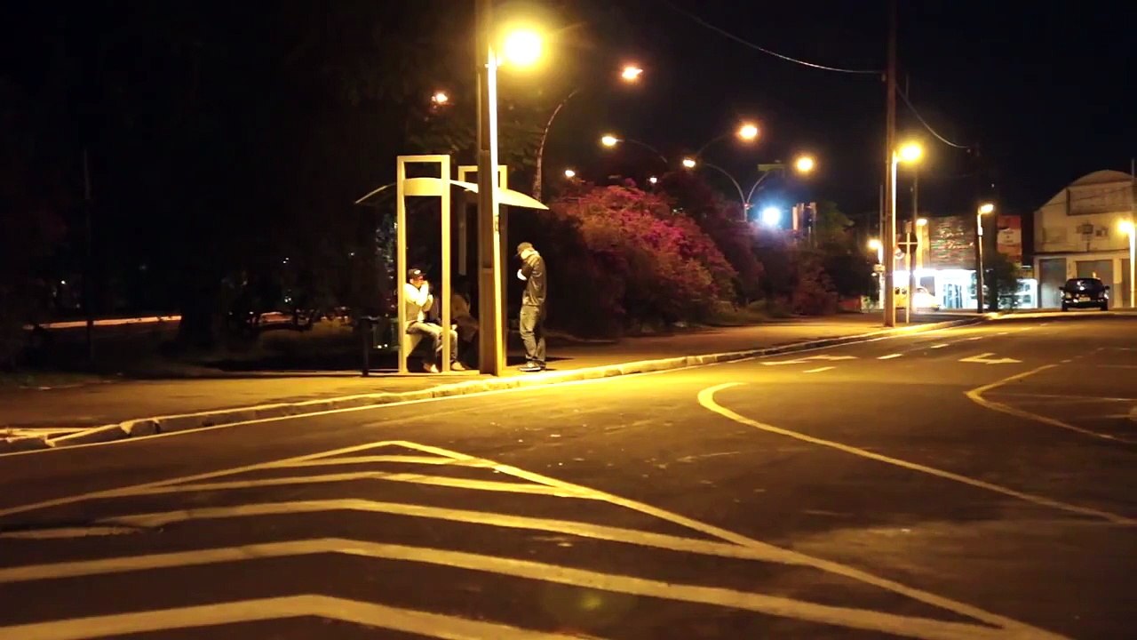Teaser: PEGADINHA Tiroteio