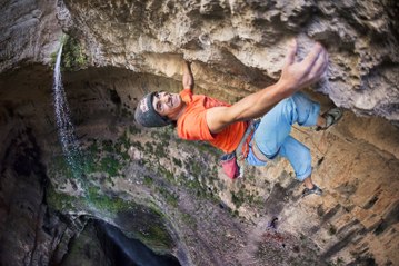 Avaatara - David Lama's First Ascent of a Massive Sinkhole