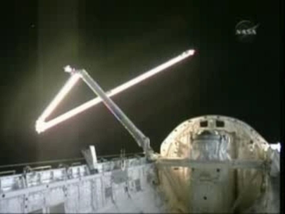 Ovnis STS_115