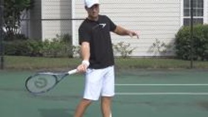 How To Hit A Forehand Like Federer