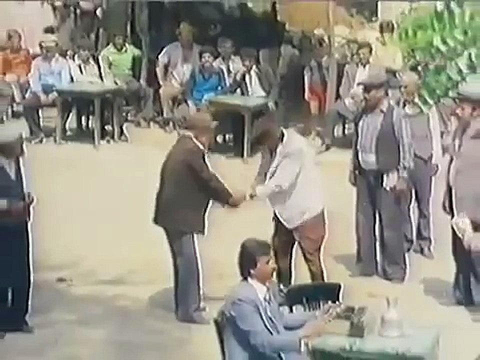 kemal sunal ağamız köyü satıyor.avi
