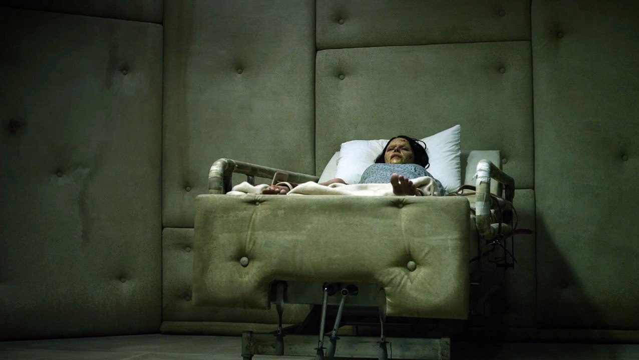 The Exorcism Of Molly Hartley - Exclusive Clip: Im With No Church