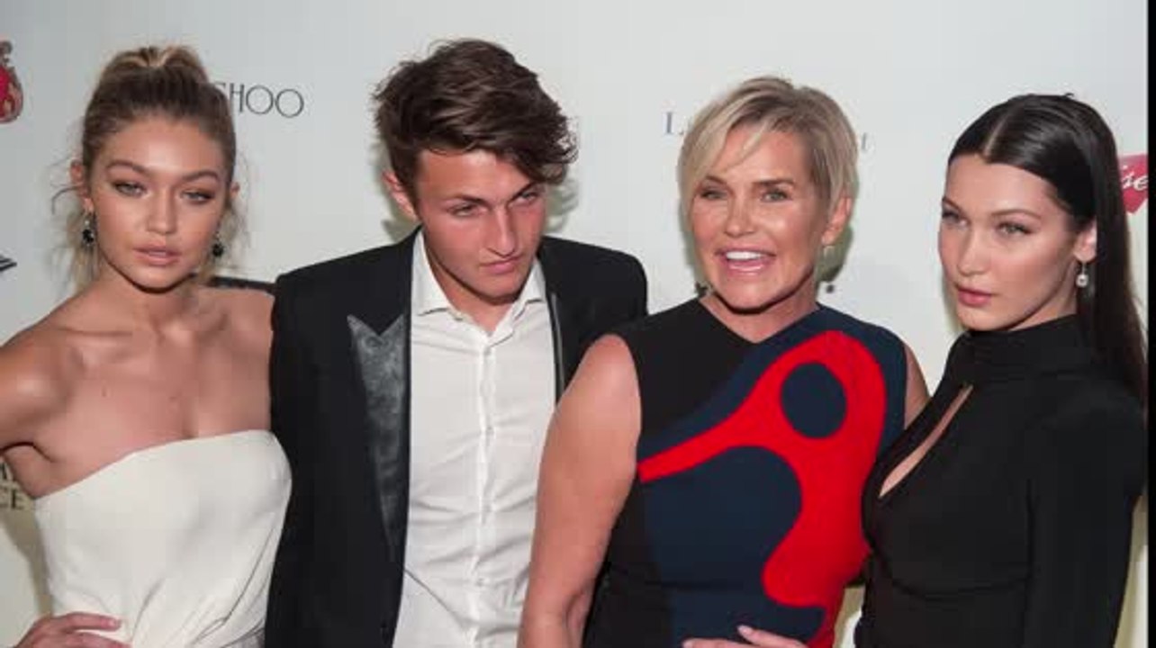 Gigi und Bella Hadid unterstützen ihre Mutter bei der Global Lyme Alliance Gala