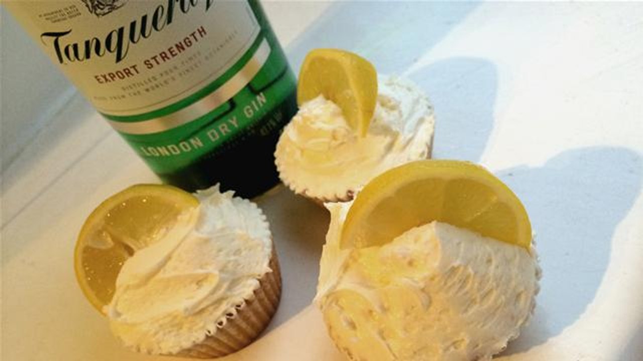 How to make gin and tonic Cupcakes In 71 Seconds