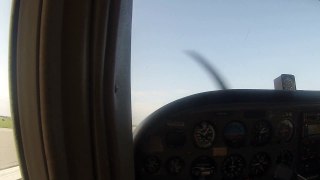 KCBF 10kt Crosswind Landings