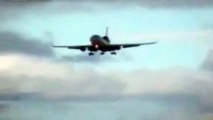 KLM Royal Dutch Airlines MD-11 Flight Airport Crosswind Landing