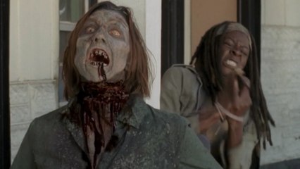 A Supercut Of The Craziest Zombie Kills On "The Walking Dead"