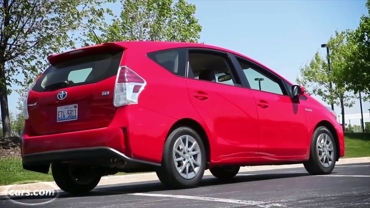 2015 Toyota Prius v review | 2015 Toyota Prius v Test Drive | Chicago News