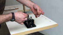 Machine à refendre le cuir (Outils de sellier bourrelier)