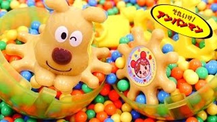 アンパンマン たまご おもちゃアニメ めいけんチーズ くるりんギ�