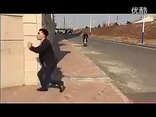 ĐÙA VỚI TỬ THẦN