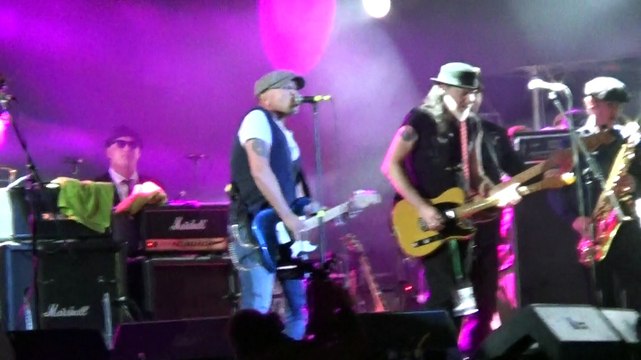 Гарик Сукачев - Напои меня водой