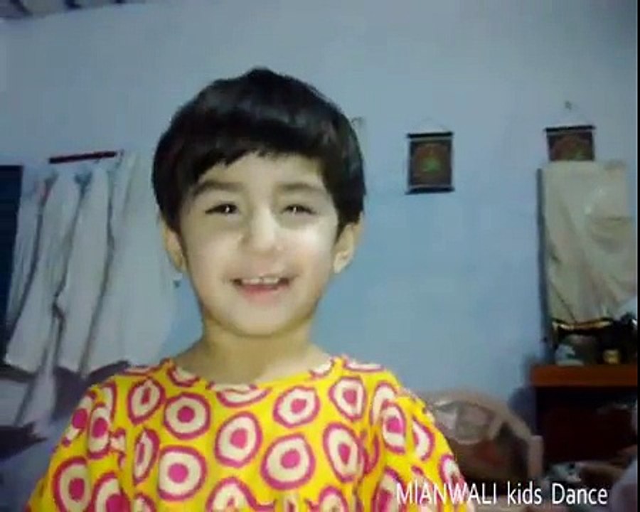 Mianwali Kids dance pe dance.flv