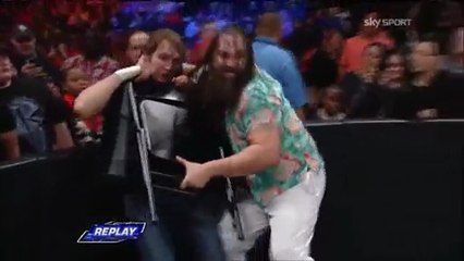 (ITA) Bray Wyatt attacca brutalmente Dean Ambrose (WWE SMACKDOWN 05/12/2014)