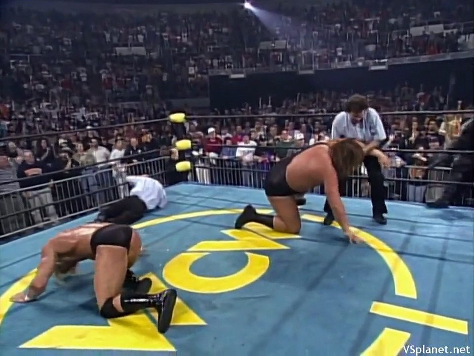 Sting interferes in Lex Luger vs Giant match @ WCW Starrcade 1996