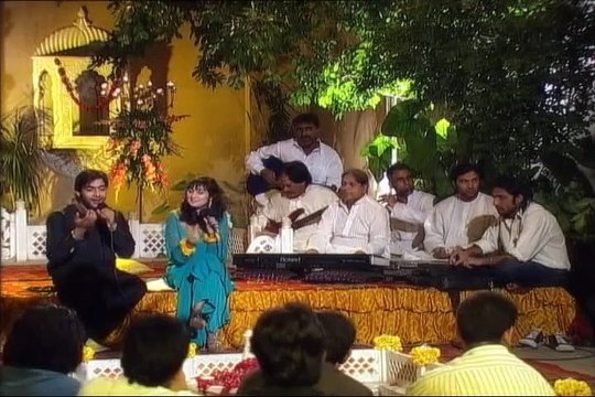 Sara Raza, Ali Abbas - Kaheen Do Dil Jo Mil Jate Bigadta Kya Zamane Ka - Official Video Dailymotion