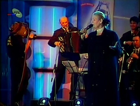 Lepa Lukic - Ciganka mi gatala na travi (2003)