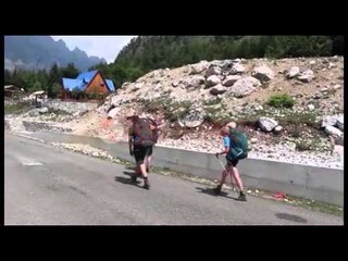 Do të ulet në 10% TVSH për turizmin, hiqet taksa e plastikës 100 lekë/kg - Ora News