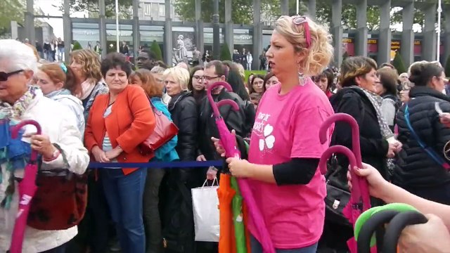 2000 Parapluies sous le ciel de Brest