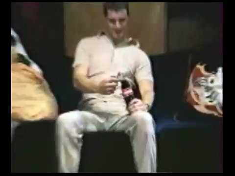 Реклама (1997) Заставка Coca-Cola перед началом фильма