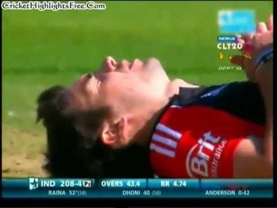 MS Dhoni hits James Anderson Rugby style who tr...