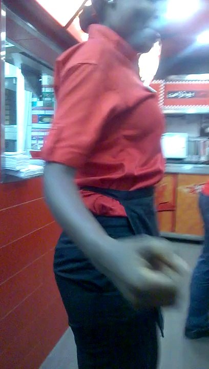 PIZZA HOT inside hot dance