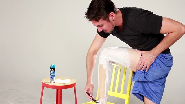 Guys Shave Their Legs For The First Time