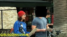 SEXY vs NERDY Girl Kissing Prank (GONE CRAZY) - Social Experiment - Funny Videos 2015 SEKSİ vs ASOSYAL Kız Öpüşme Şakası (aklını) - Sosyal Deney - Komik Videolar 2015