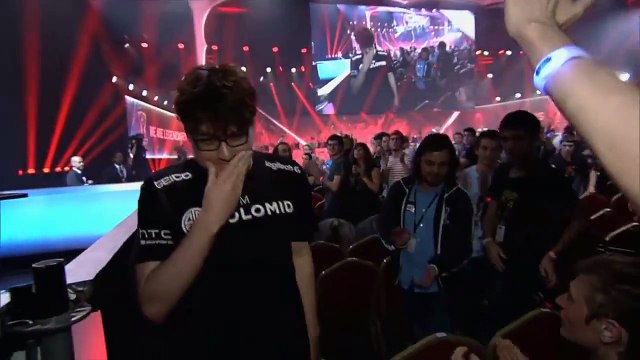 Dyrus Emotional Interview Worlds 2015 W2D3 League of Legends