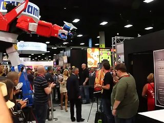 Comic Con - WWE Kane & Kelly Kelly at the Mattel Booth Signing-FB7LFh6xSQo