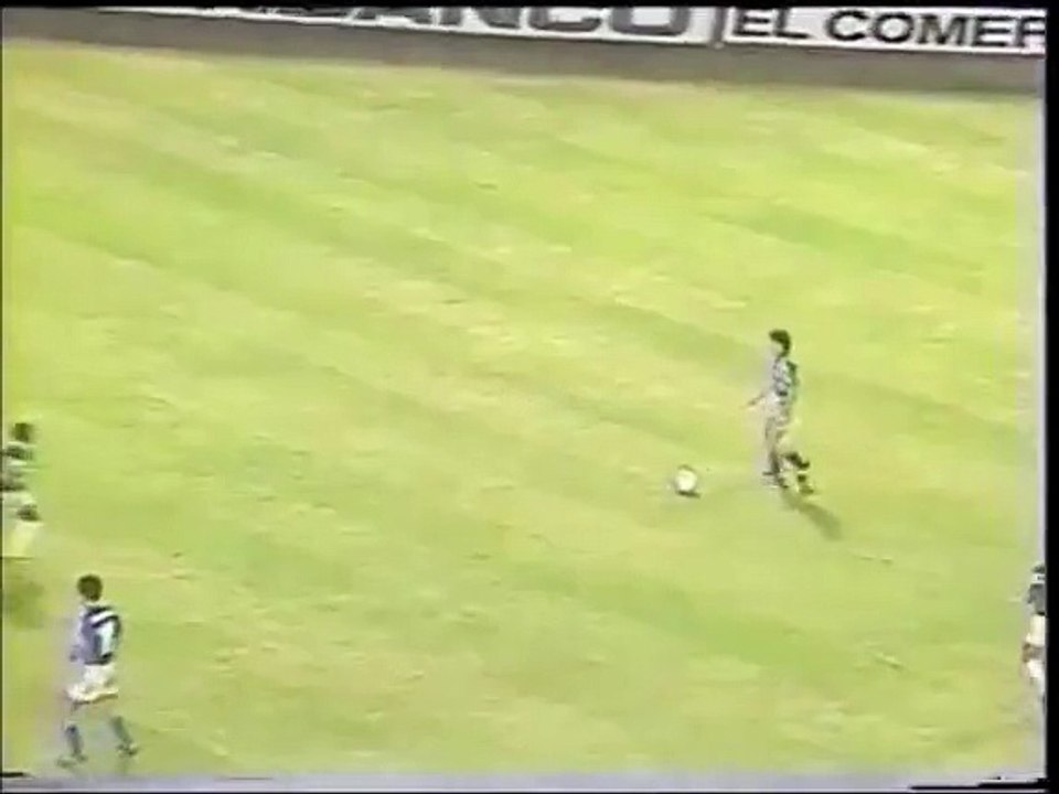 Emelec 2 x 0 Green Cross - (Resumen del partido 10 Octubre 1993)