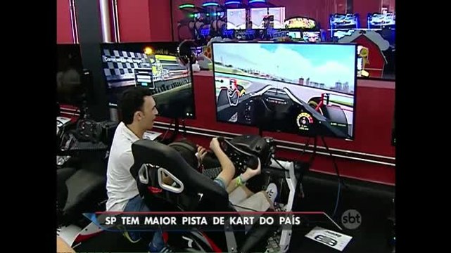 Maior kartódromo do Brasil tem atrações para todas as idades