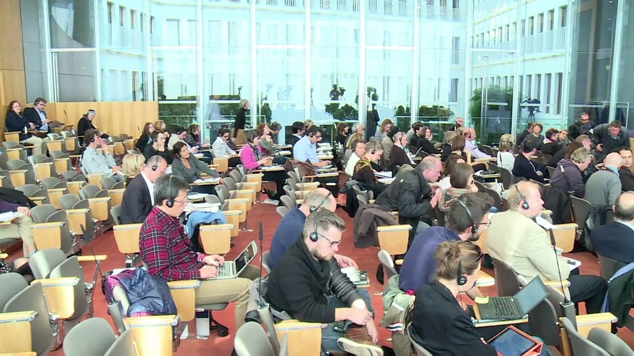 Nobelpreisträgerin Alexijewitsch attackiert Lukaschenko