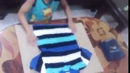 อุปกรณ์พับผ้าง่าย ๆ (FOLDING CLOTH FUN)