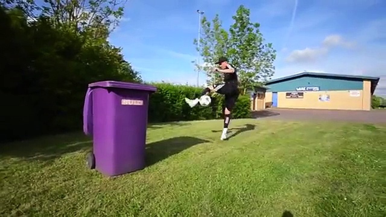 Bale Amazes with Football Skills on Set - Diego Costa adidas Finishing