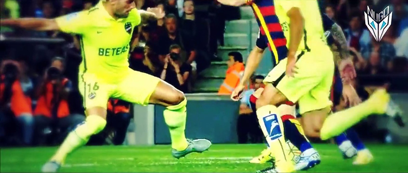 Lionel Messi Vs Cristiano Ronaldo - Ultimate Goals & Skills