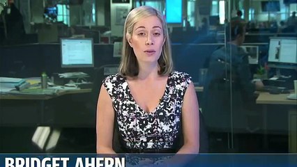 Bare-legged woman walking through Kabul streets shocks world