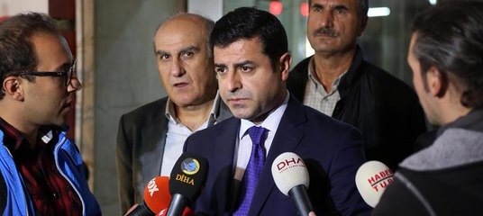 Demirtaş, 10 dakika konuştu sosyal medya yıkıldı