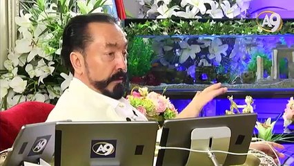 Kadınların bazıları kendileri egoist, kıskanç olsun ama karşısındaki olmasın istiyorlar.