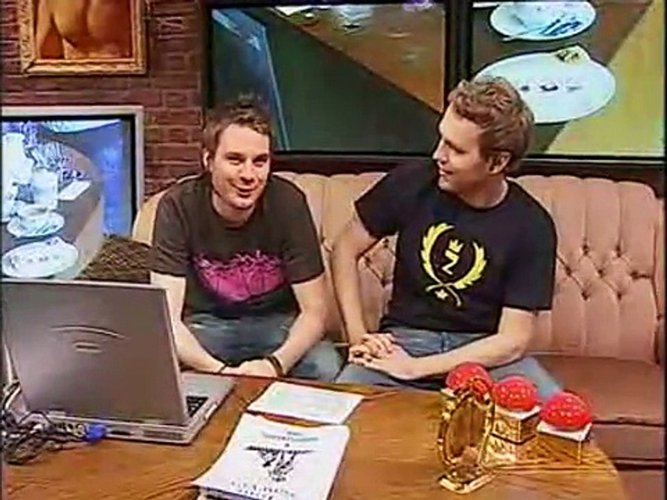 Late Knights - Knight of the Week - Gehälter Frau-Mann