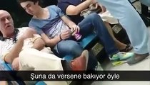 istanbul-metrosunda-kedi-mamasi-yeme-sakasi