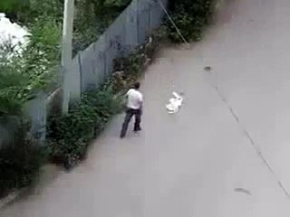 مقاطع قصيرة لاكن مضحكة ههههههه