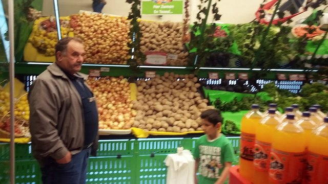 Yillar Oncesi Manav Reyonu , Years Before the Grocery Aisle