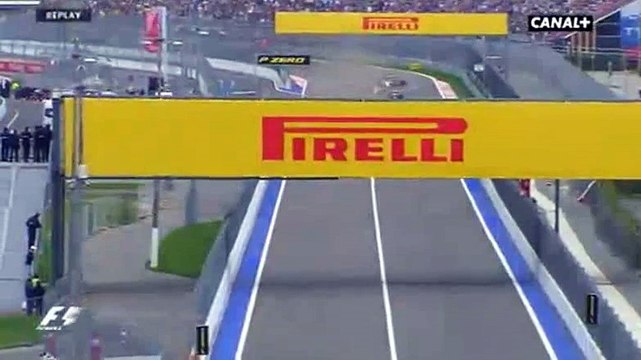 F1 2015 - Sotchi - Big crash at the start