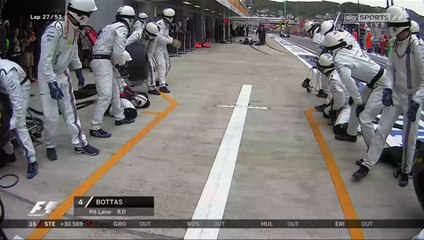 Formula 1 - Bottas pit stop