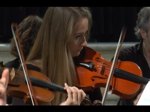 Napoli - L’Orchestra del San Carlo in concerto gratuito al Duomo (10.10.15)