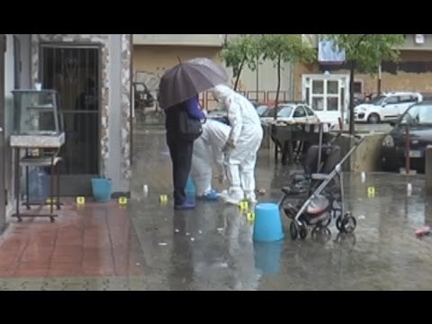 Napoli - Camorra, uccisa a Ponticelli la sorella dei boss D'Amico (10.10.15)