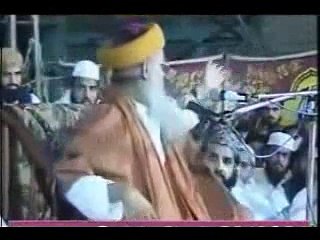 Alama Hashmi Miyan--Allah Ka Noor_clip3